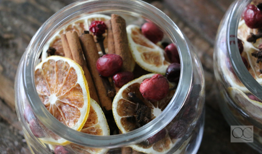 fall and winter spiced potpourri for the holidays