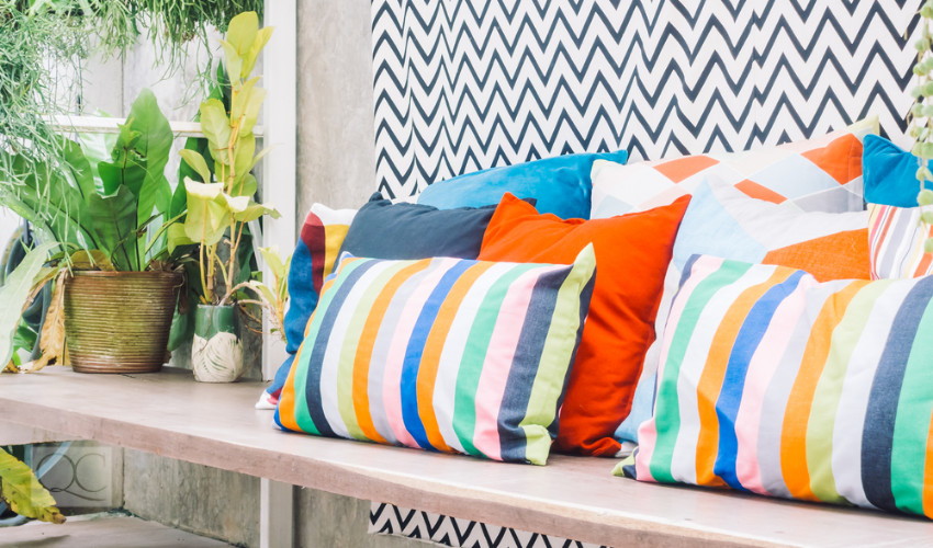 outdoor living space patterns and bold color trends